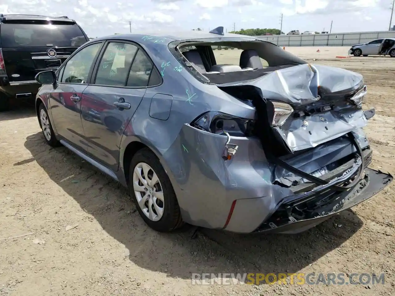 3 Photograph of a damaged car JTDEPRAE3LJ064807 TOYOTA COROLLA 2020