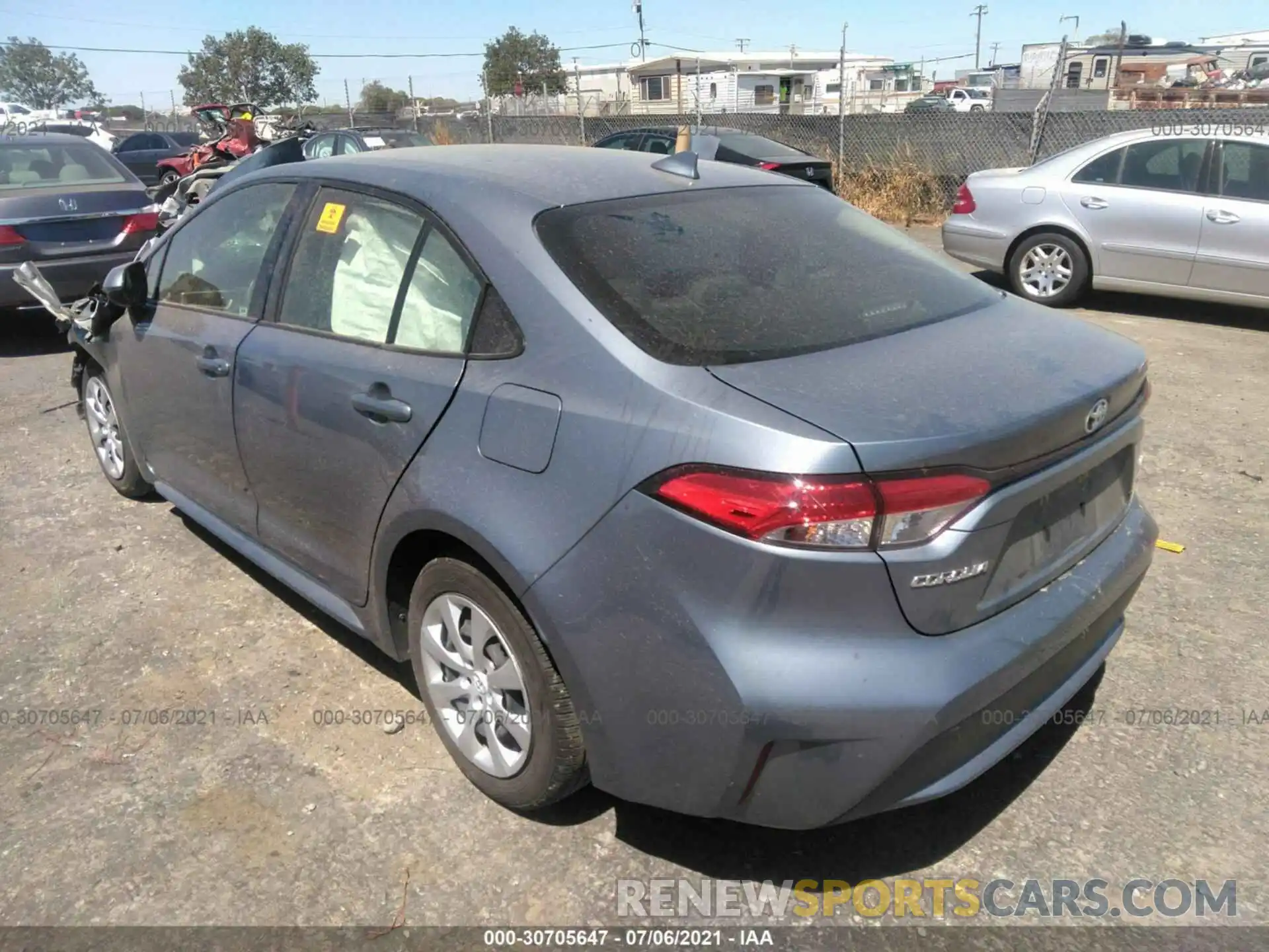 3 Photograph of a damaged car JTDEPRAE3LJ065729 TOYOTA COROLLA 2020