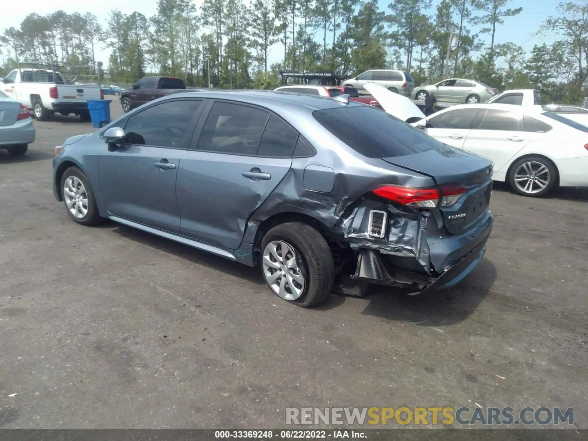 3 Photograph of a damaged car JTDEPRAE3LJ067299 TOYOTA COROLLA 2020