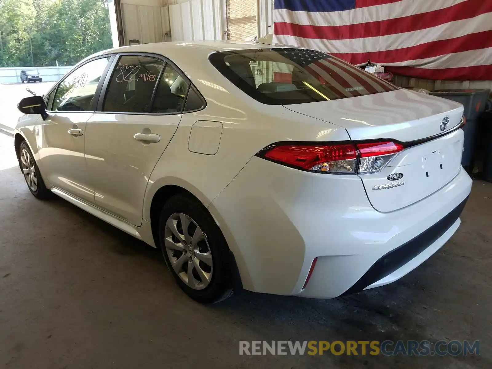 3 Photograph of a damaged car JTDEPRAE3LJ067898 TOYOTA COROLLA 2020