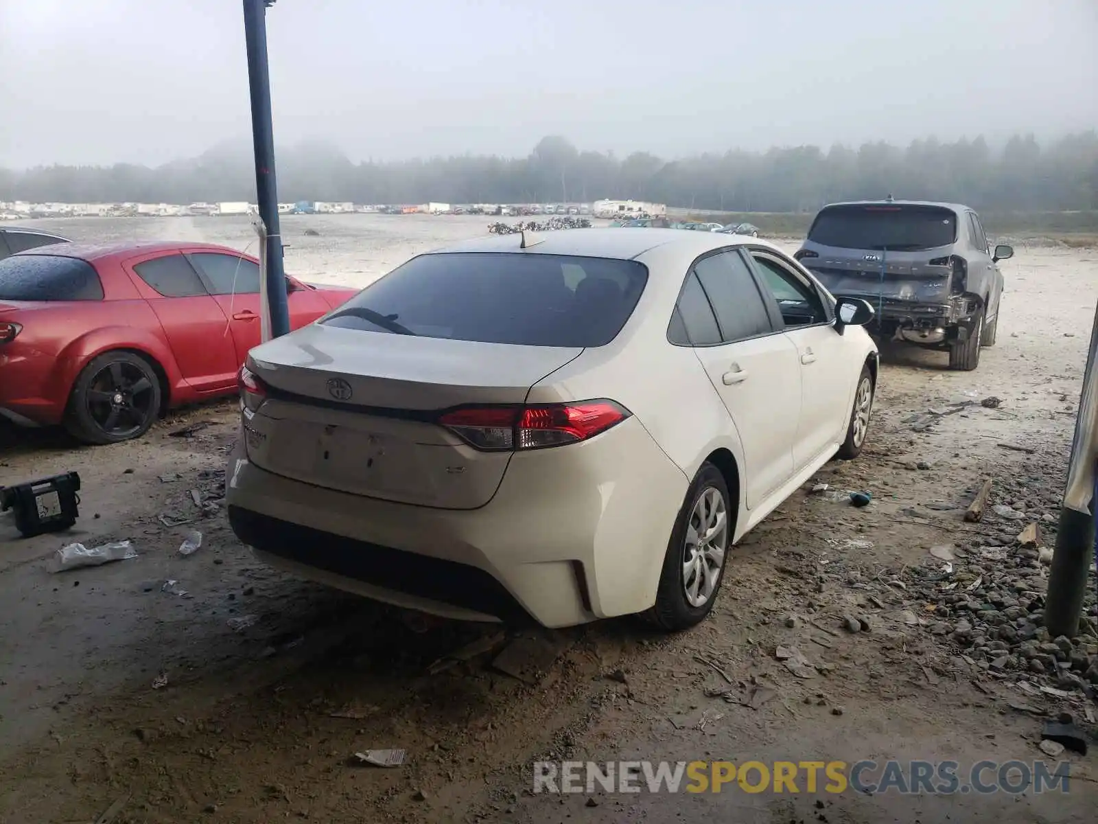 4 Photograph of a damaged car JTDEPRAE3LJ068498 TOYOTA COROLLA 2020