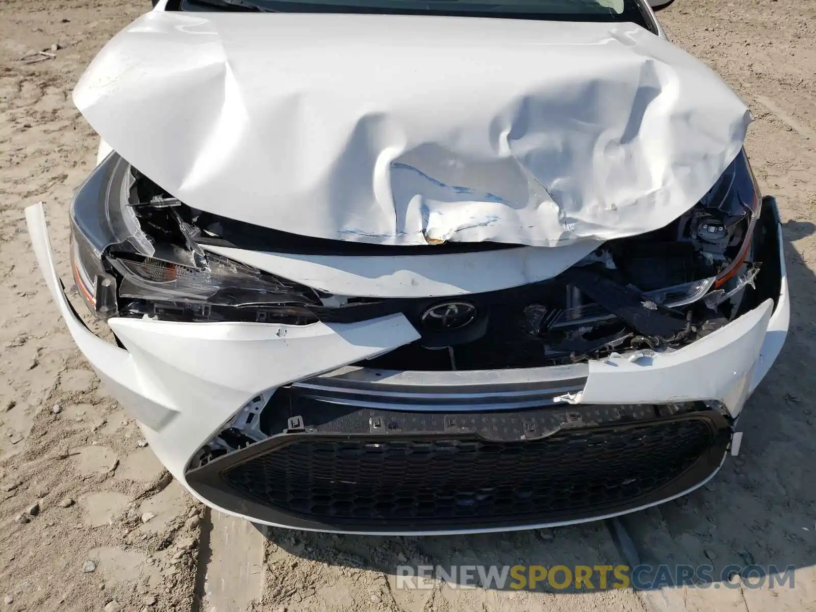 9 Photograph of a damaged car JTDEPRAE3LJ069697 TOYOTA COROLLA 2020