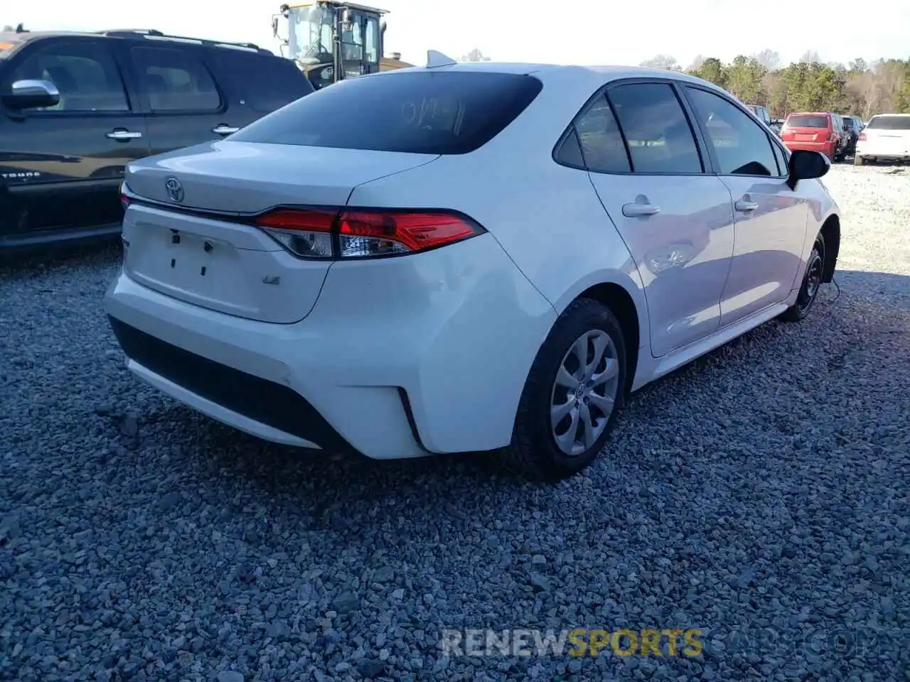 4 Photograph of a damaged car JTDEPRAE3LJ070719 TOYOTA COROLLA 2020