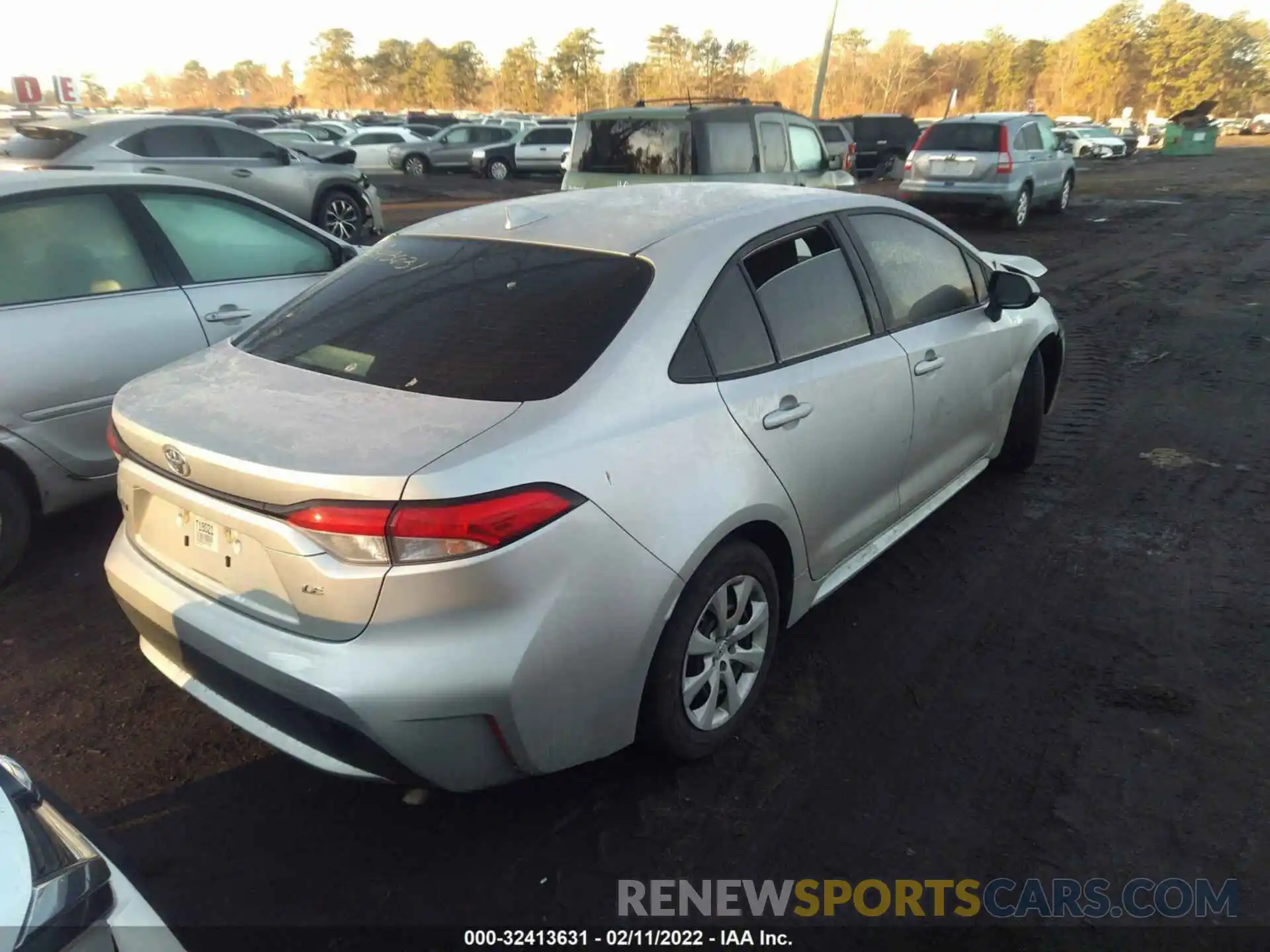 4 Photograph of a damaged car JTDEPRAE3LJ072793 TOYOTA COROLLA 2020