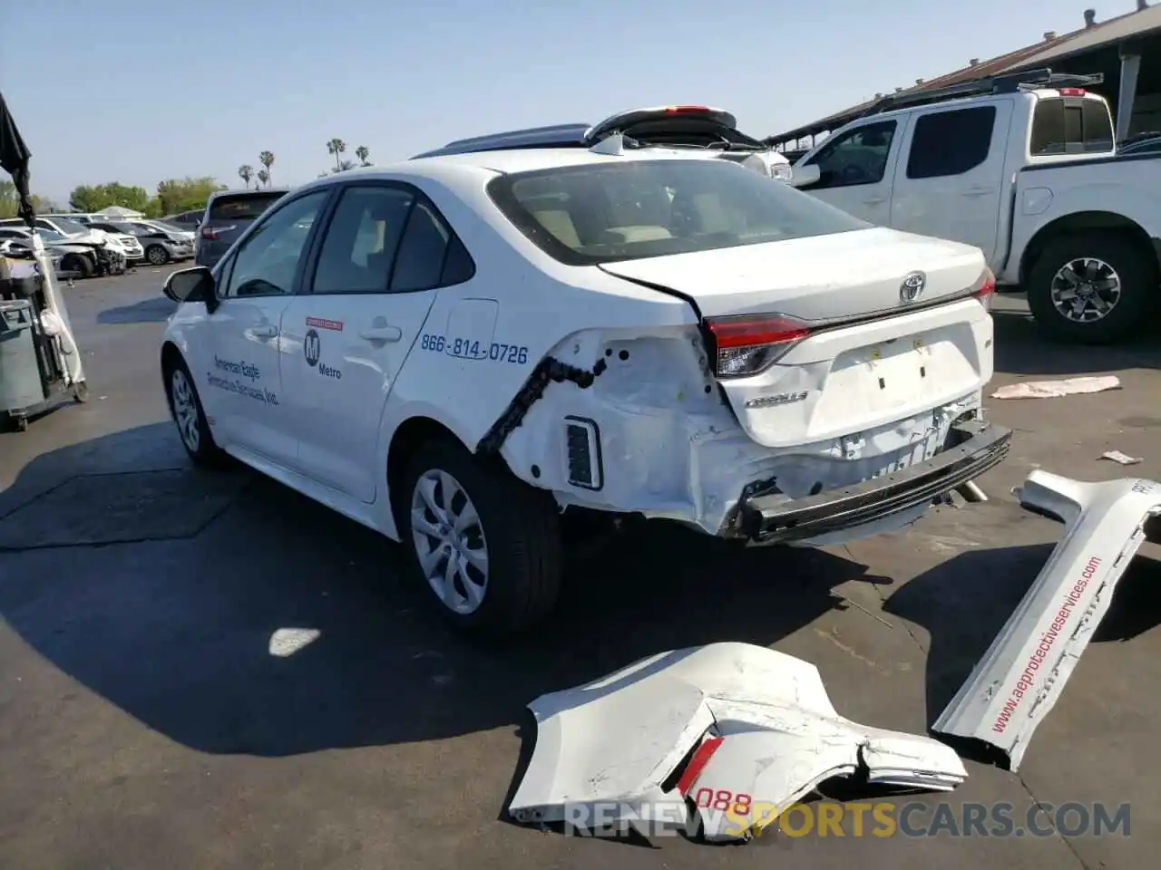 3 Photograph of a damaged car JTDEPRAE3LJ079999 TOYOTA COROLLA 2020