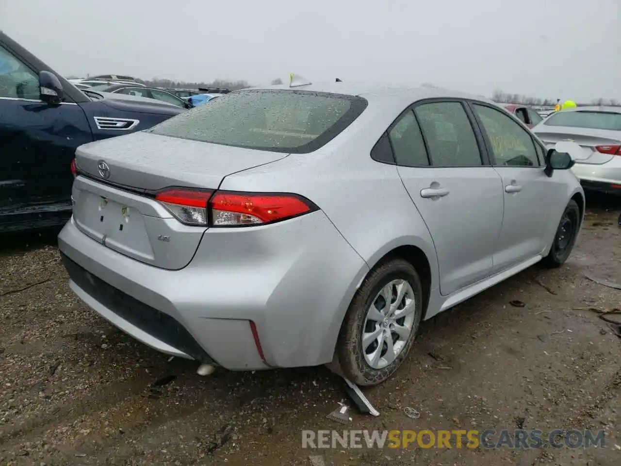 4 Photograph of a damaged car JTDEPRAE3LJ083938 TOYOTA COROLLA 2020