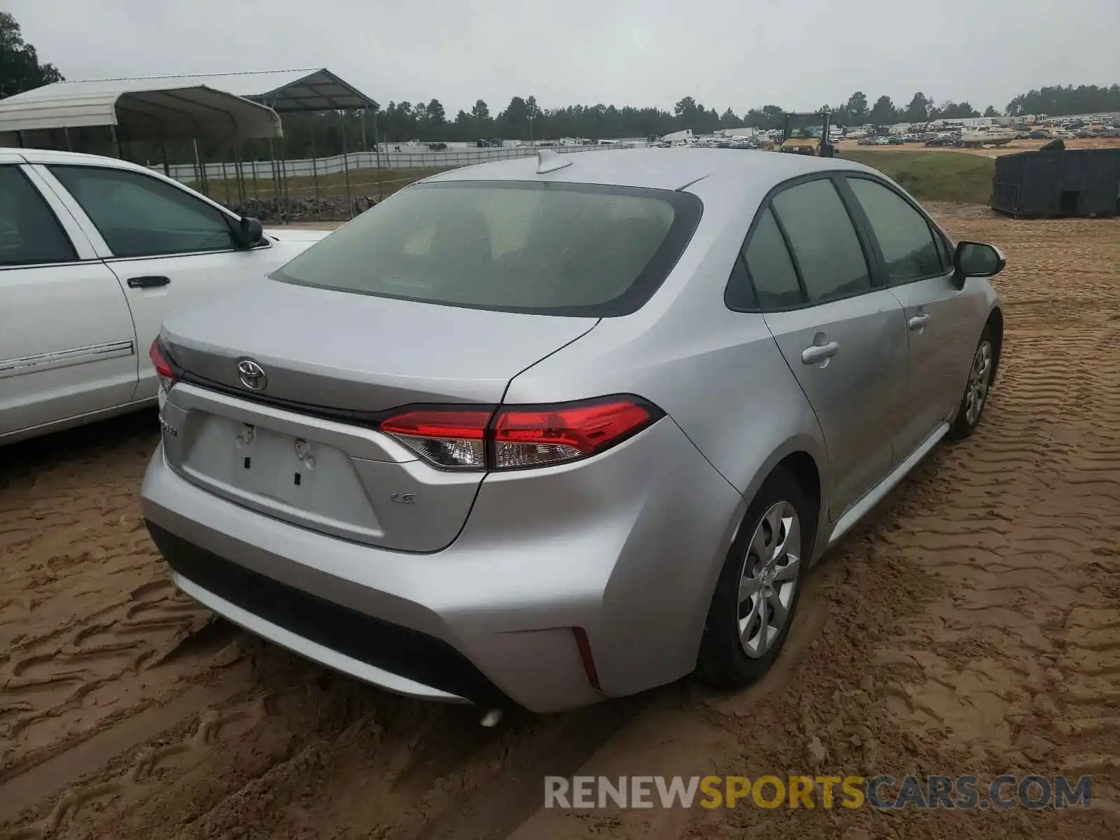 4 Photograph of a damaged car JTDEPRAE3LJ084846 TOYOTA COROLLA 2020