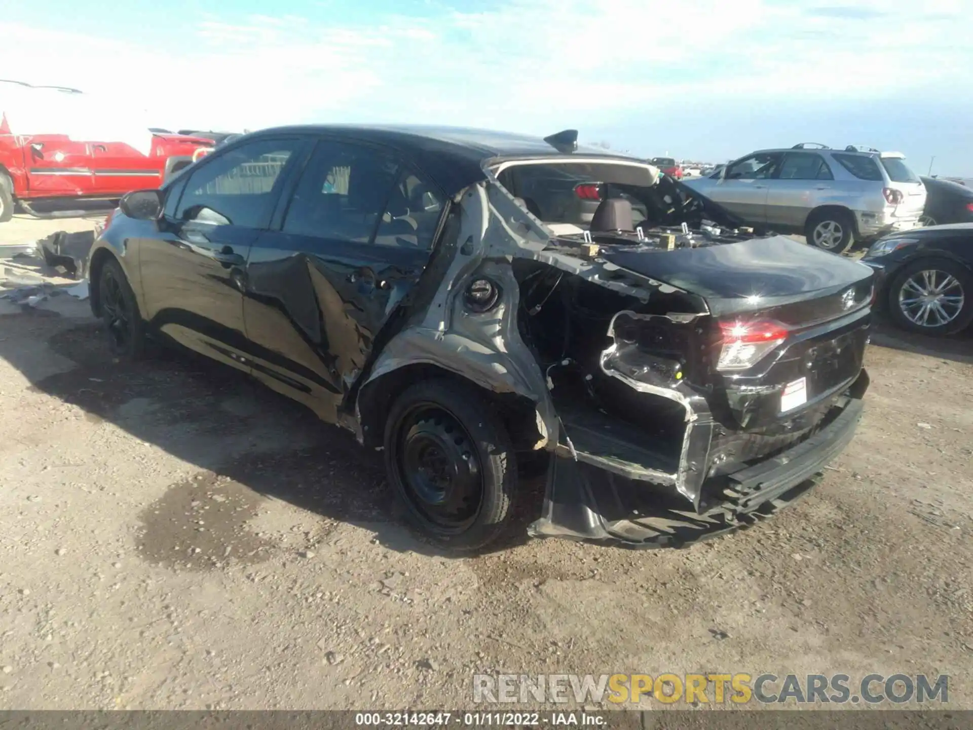 3 Photograph of a damaged car JTDEPRAE3LJ088833 TOYOTA COROLLA 2020