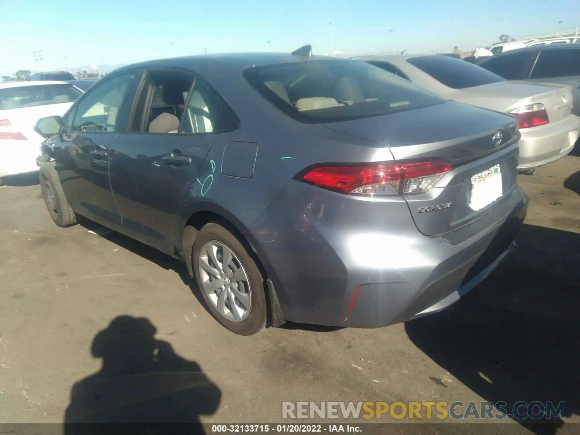 3 Photograph of a damaged car JTDEPRAE3LJ088976 TOYOTA COROLLA 2020