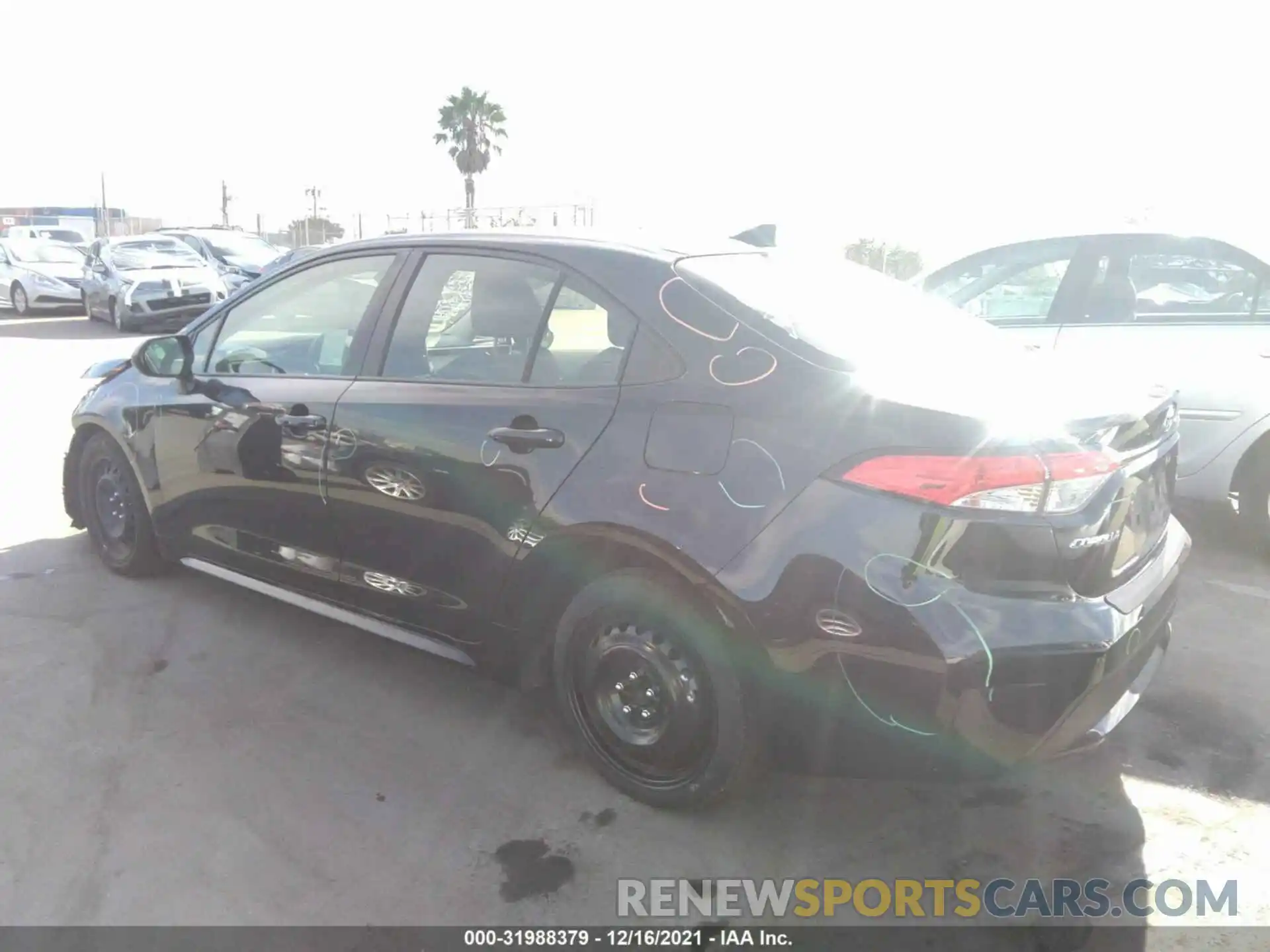 3 Photograph of a damaged car JTDEPRAE3LJ089514 TOYOTA COROLLA 2020