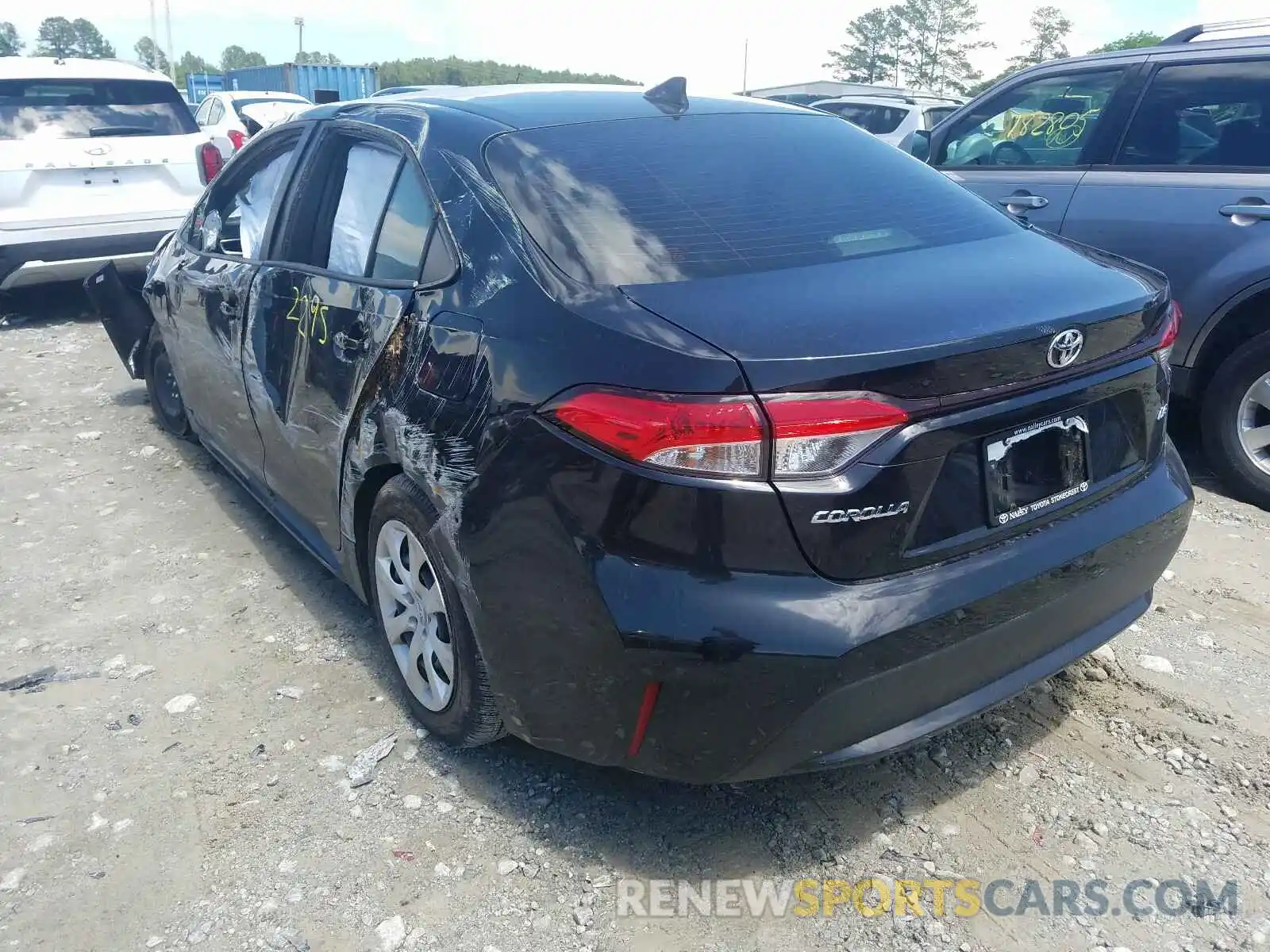 3 Photograph of a damaged car JTDEPRAE3LJ091683 TOYOTA COROLLA 2020