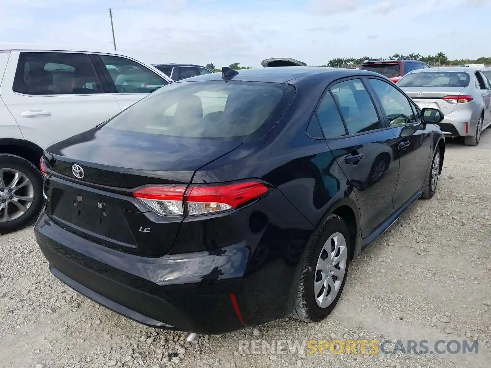 4 Photograph of a damaged car JTDEPRAE3LJ091800 TOYOTA COROLLA 2020