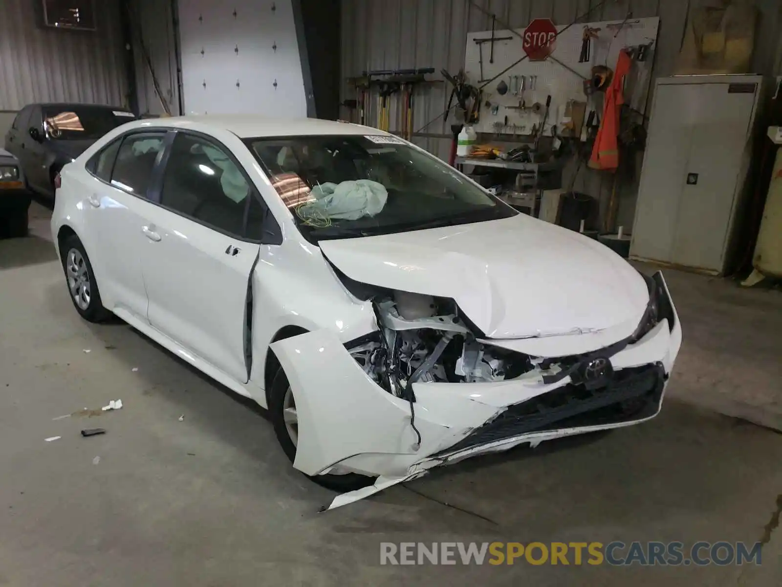 1 Photograph of a damaged car JTDEPRAE3LJ096902 TOYOTA COROLLA 2020