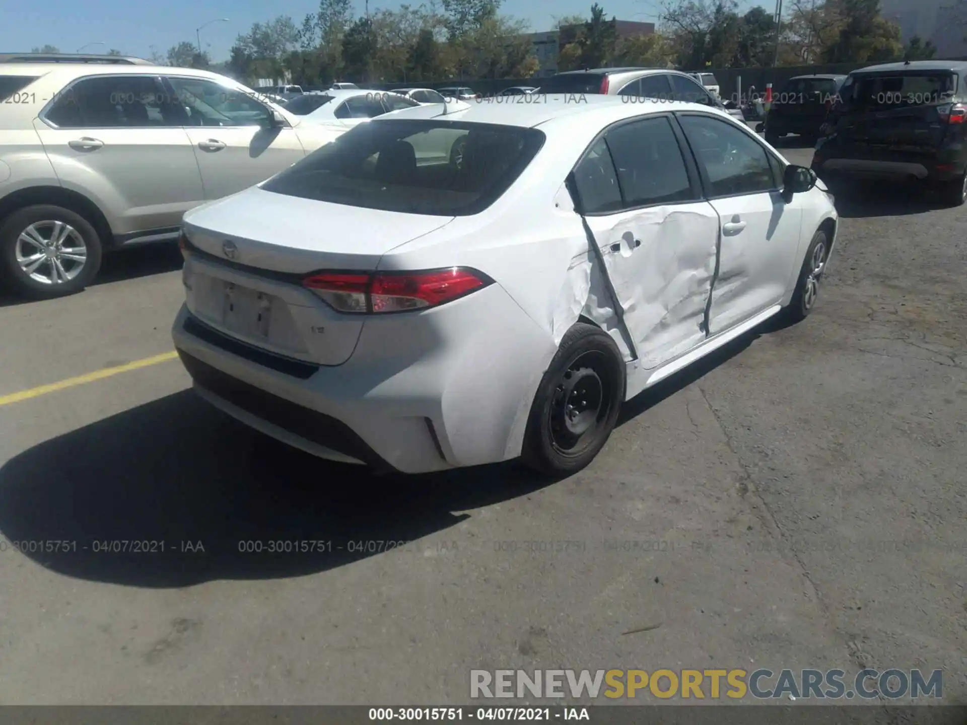 4 Photograph of a damaged car JTDEPRAE3LJ097824 TOYOTA COROLLA 2020