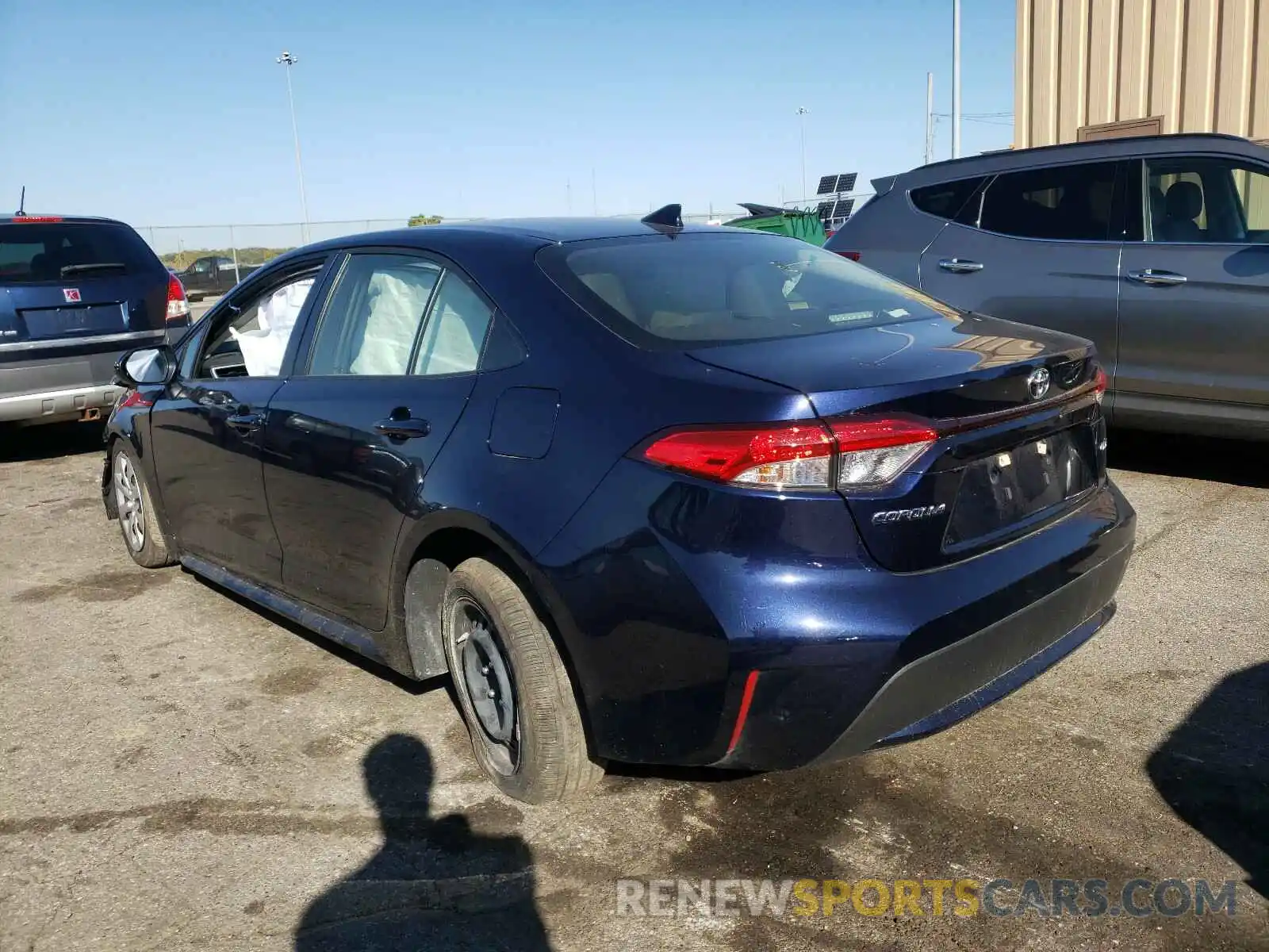 3 Photograph of a damaged car JTDEPRAE3LJ098343 TOYOTA COROLLA 2020