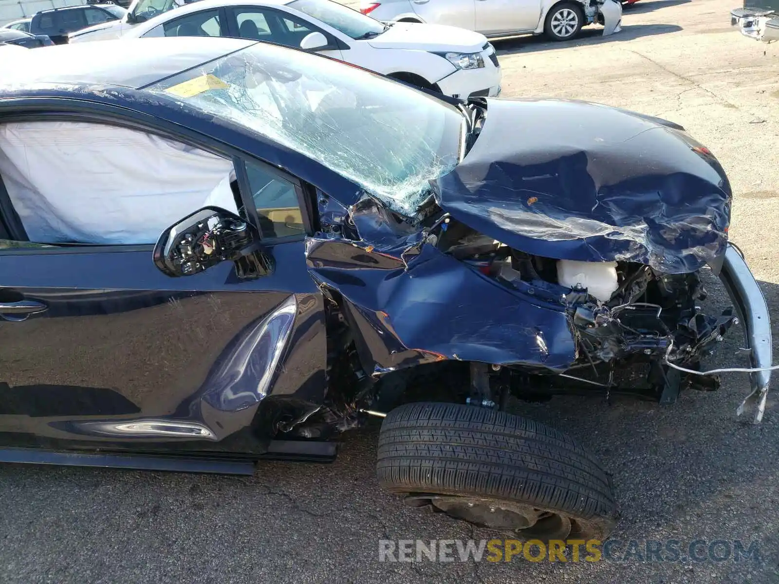 9 Photograph of a damaged car JTDEPRAE3LJ098343 TOYOTA COROLLA 2020