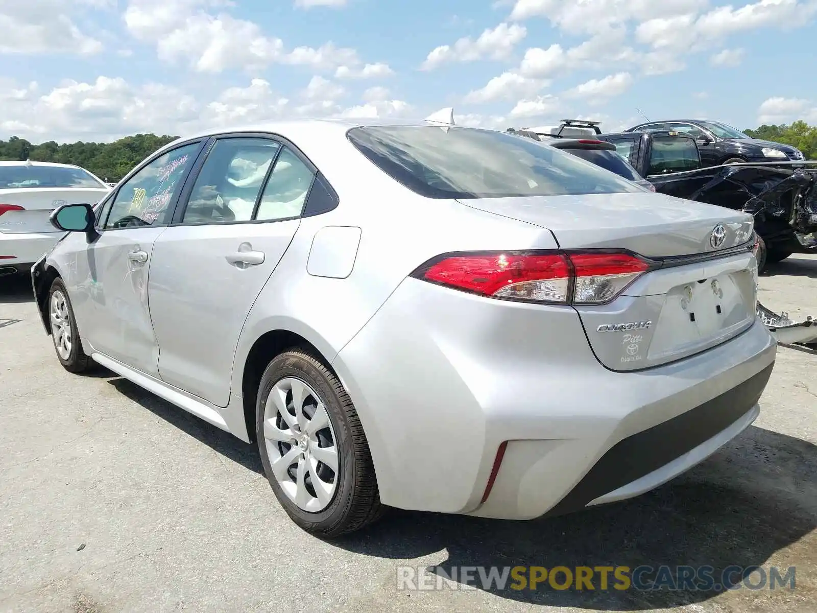 3 Photograph of a damaged car JTDEPRAE3LJ098455 TOYOTA COROLLA 2020