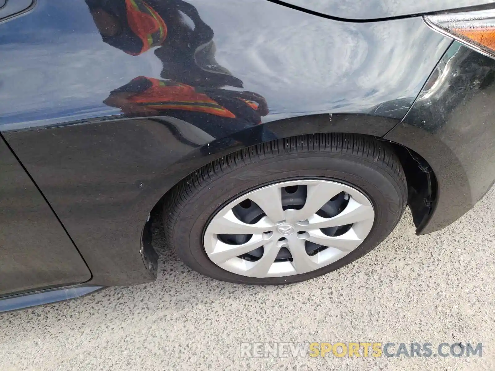 9 Photograph of a damaged car JTDEPRAE3LJ101323 TOYOTA COROLLA 2020