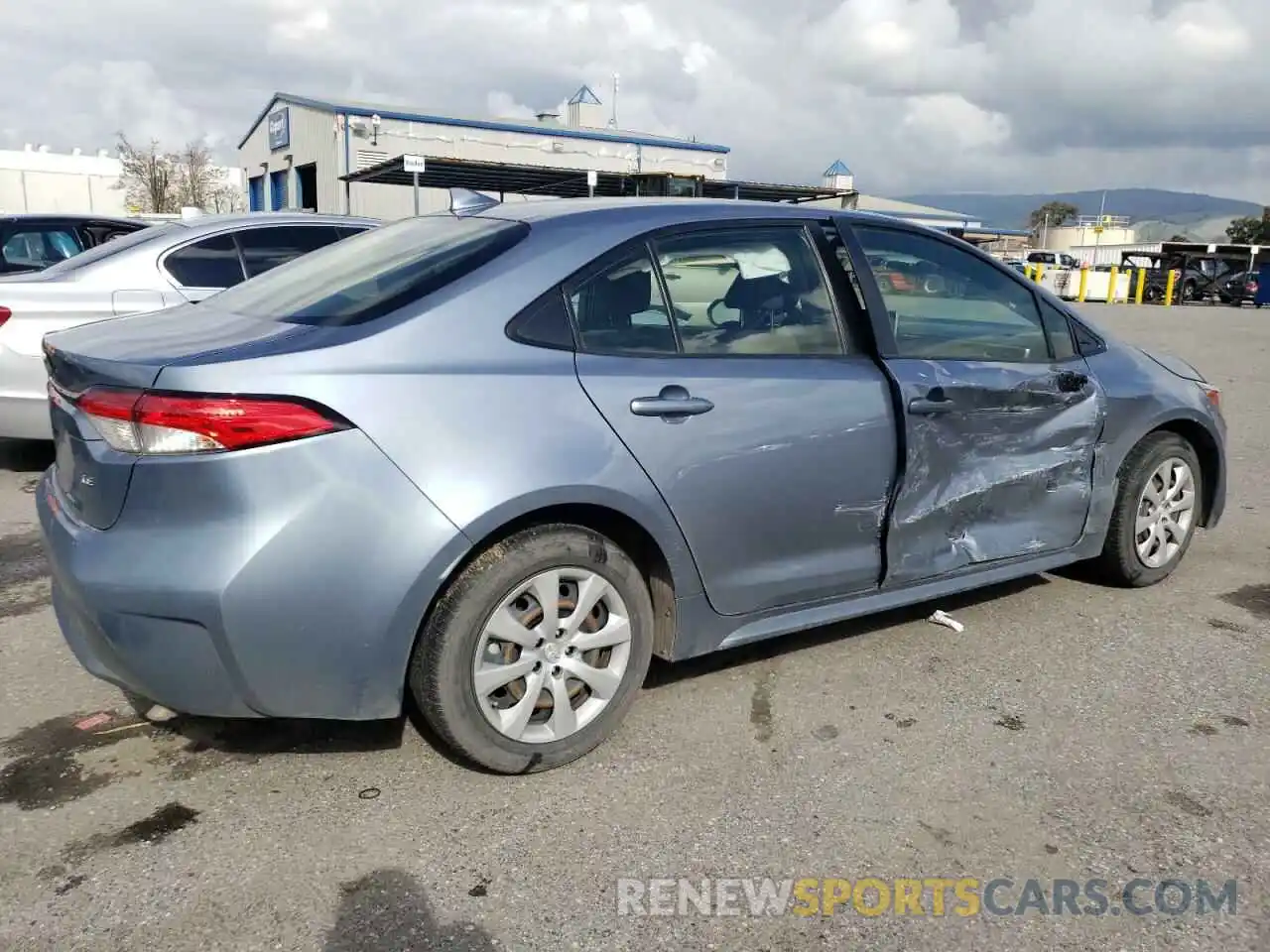 3 Photograph of a damaged car JTDEPRAE3LJ102326 TOYOTA COROLLA 2020