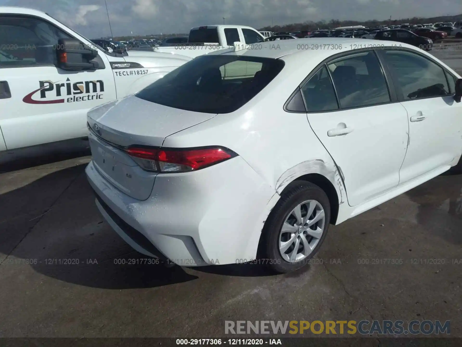 6 Photograph of a damaged car JTDEPRAE3LJ102777 TOYOTA COROLLA 2020