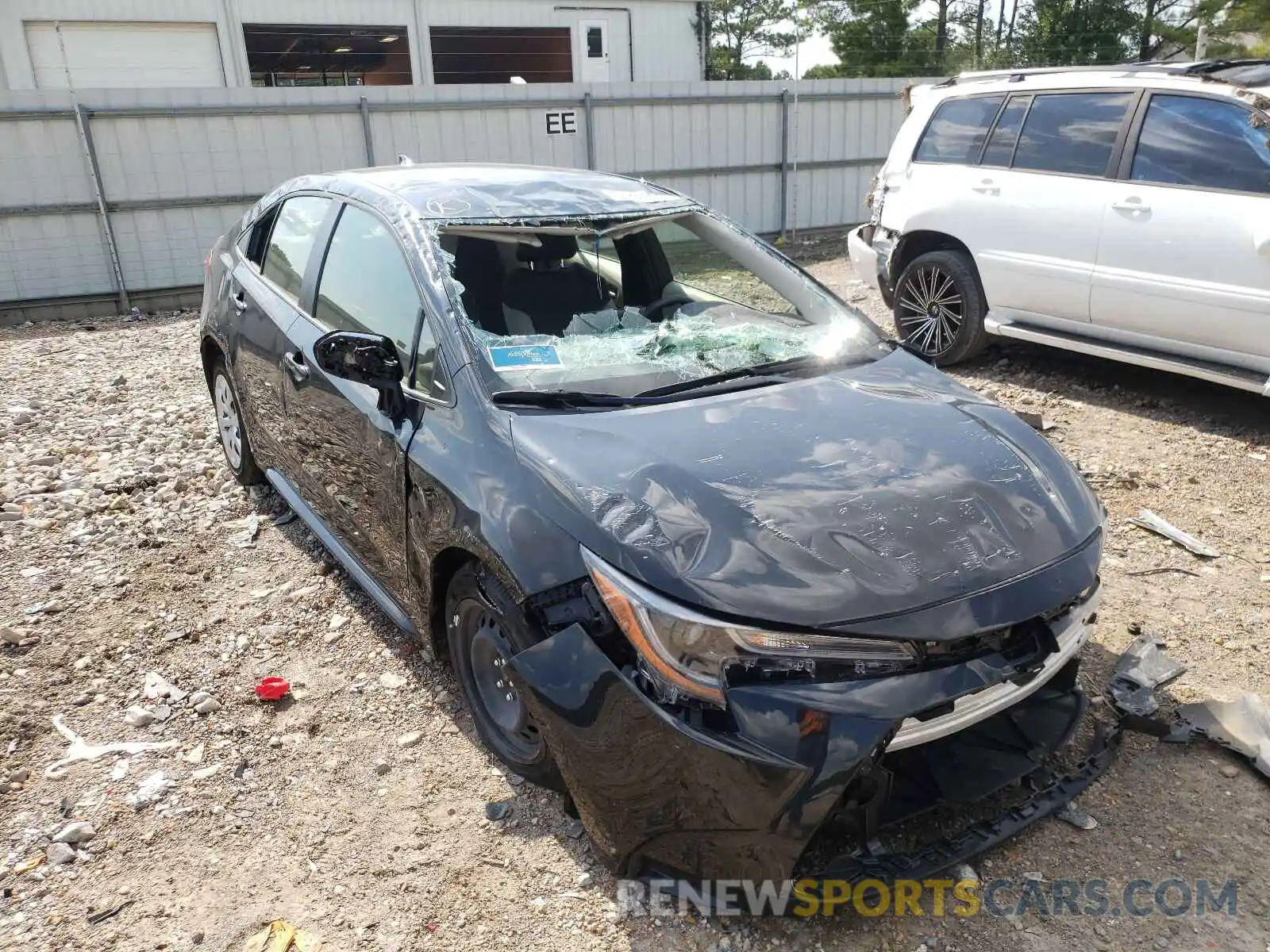 1 Photograph of a damaged car JTDEPRAE3LJ104013 TOYOTA COROLLA 2020