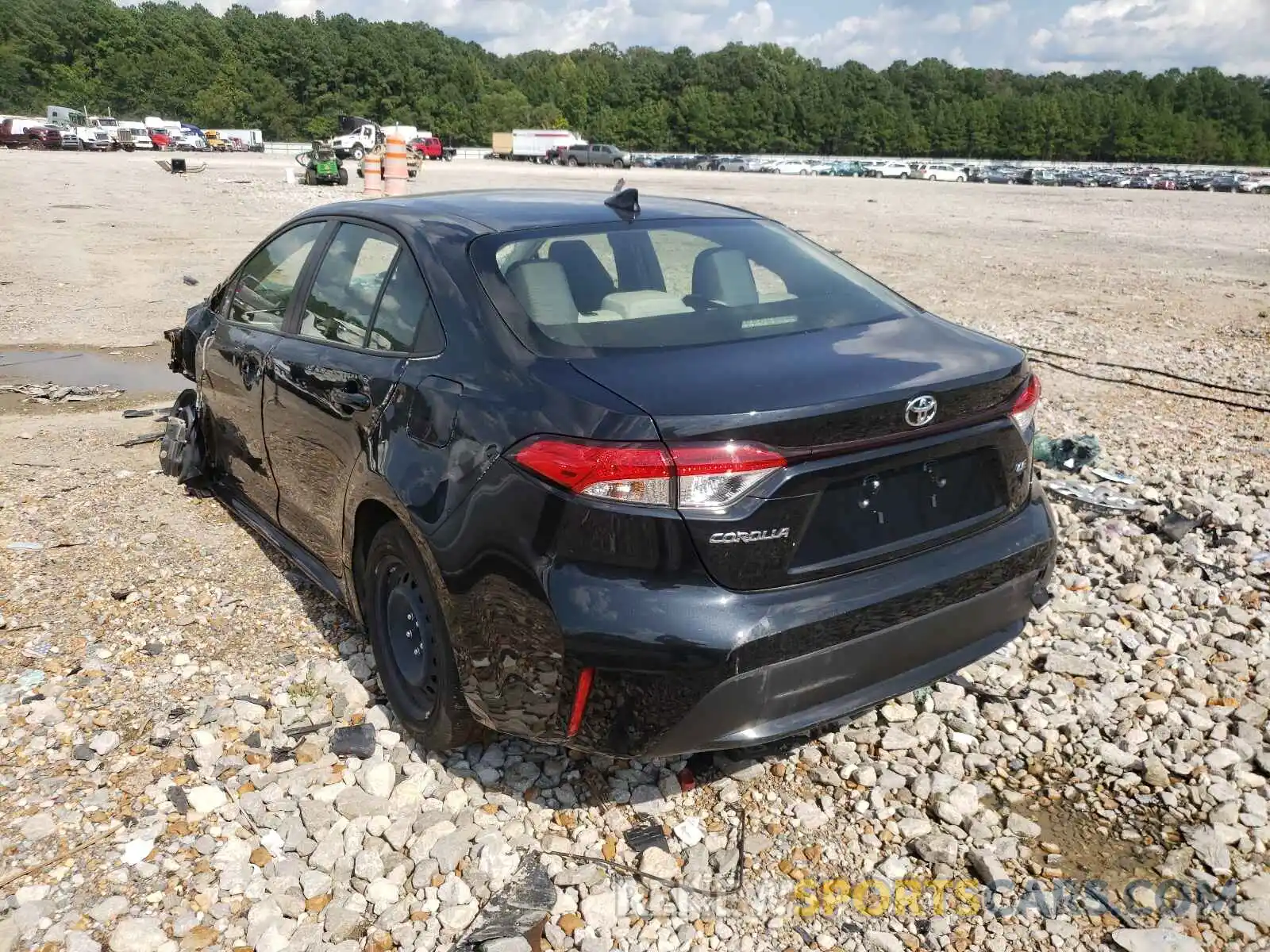 3 Photograph of a damaged car JTDEPRAE3LJ104013 TOYOTA COROLLA 2020