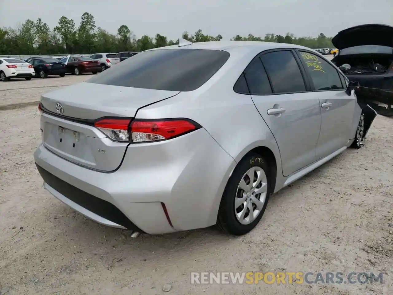 4 Photograph of a damaged car JTDEPRAE3LJ106070 TOYOTA COROLLA 2020