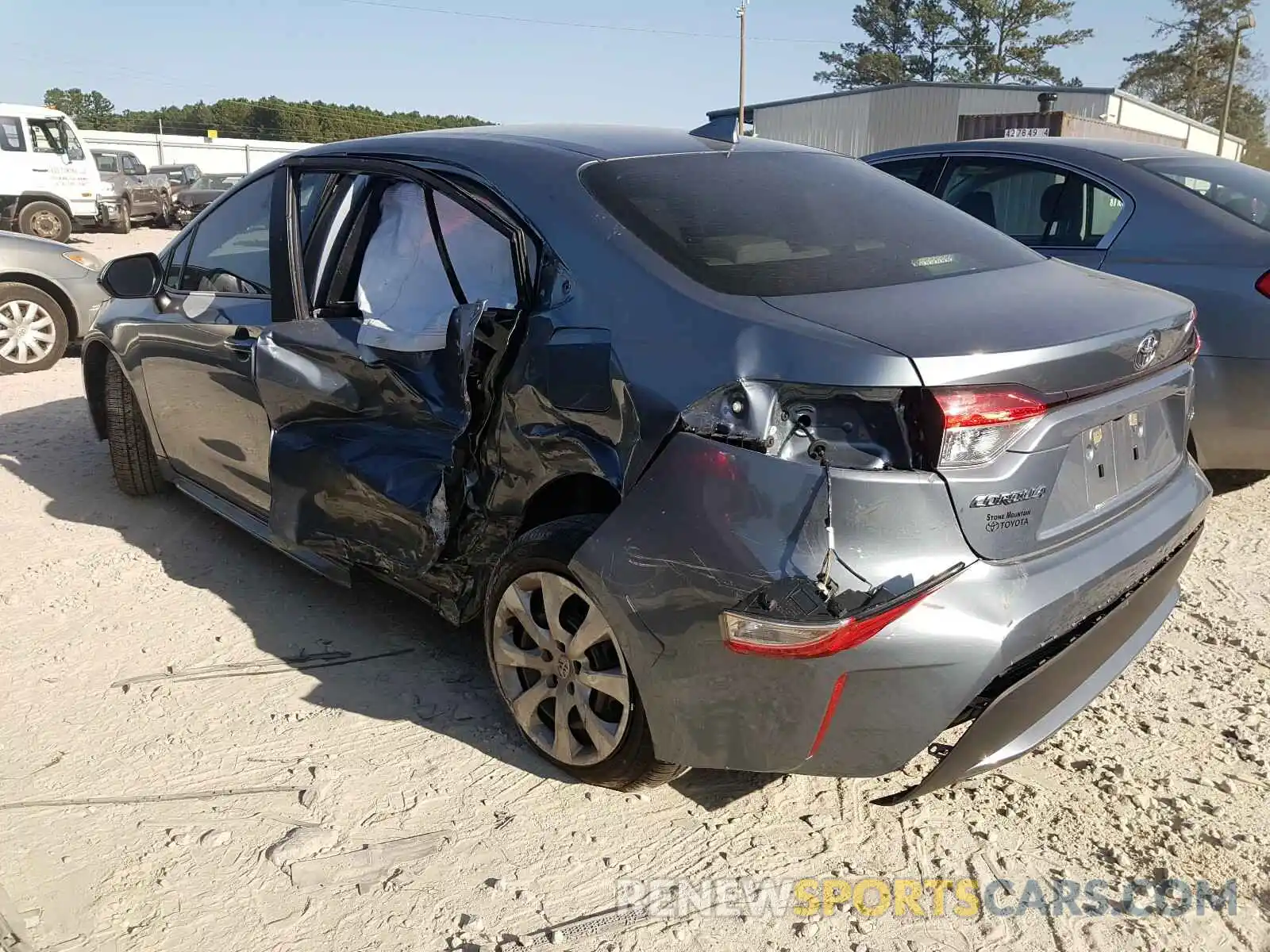 3 Photograph of a damaged car JTDEPRAE3LJ106599 TOYOTA COROLLA 2020