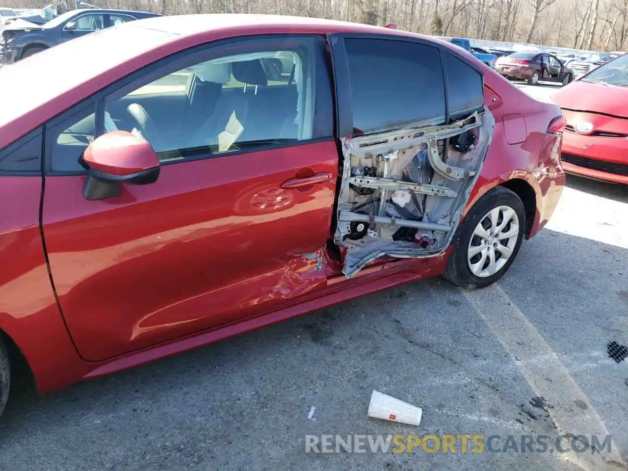 9 Photograph of a damaged car JTDEPRAE3LJ106828 TOYOTA COROLLA 2020