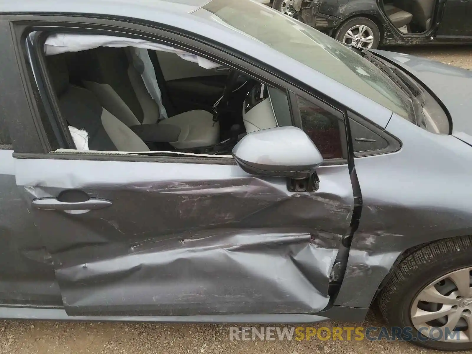 9 Photograph of a damaged car JTDEPRAE3LJ109518 TOYOTA COROLLA 2020