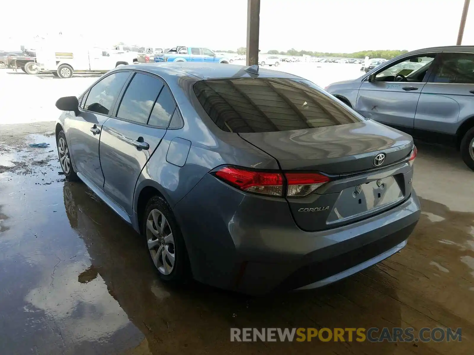 3 Photograph of a damaged car JTDEPRAE3LJ110572 TOYOTA COROLLA 2020