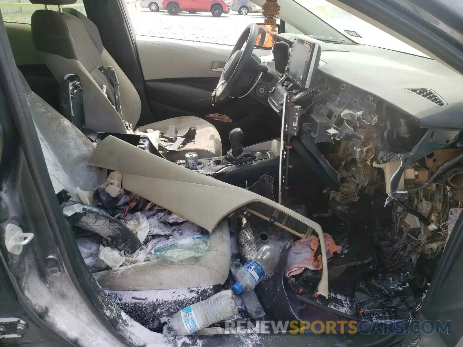 5 Photograph of a damaged car JTDEPRAE3LJ111124 TOYOTA COROLLA 2020