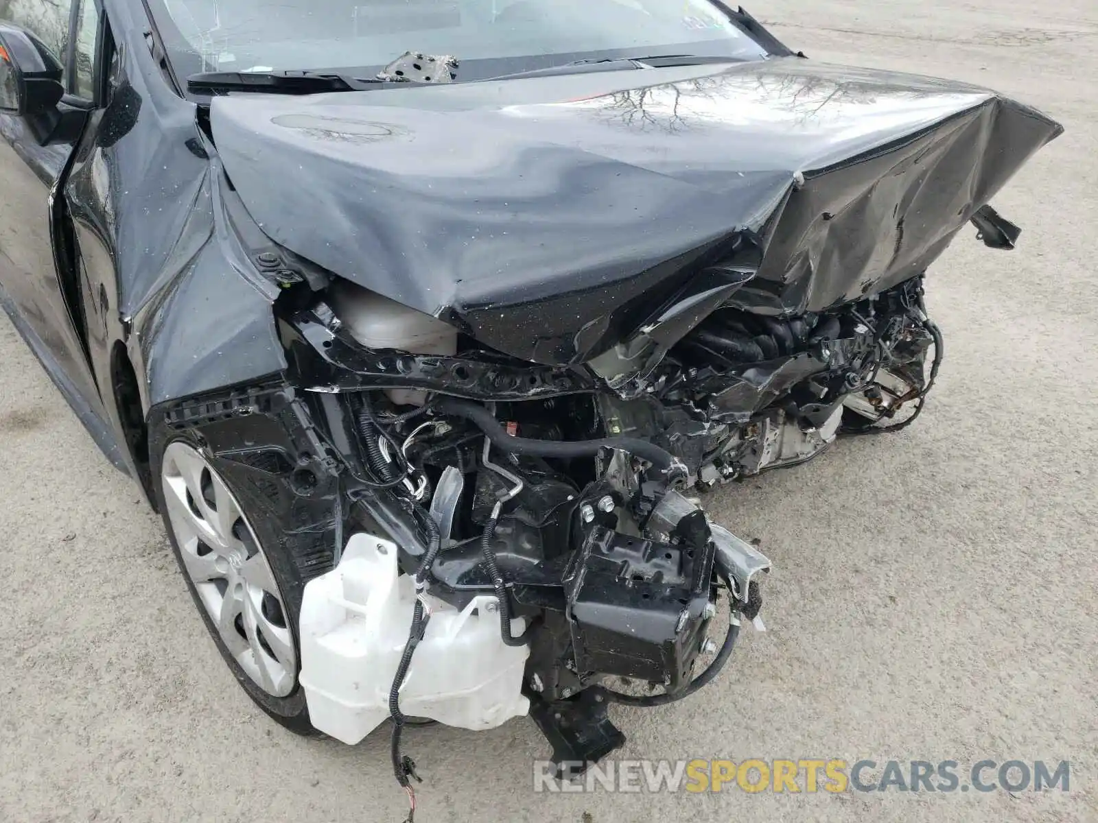 9 Photograph of a damaged car JTDEPRAE3LJ114055 TOYOTA COROLLA 2020