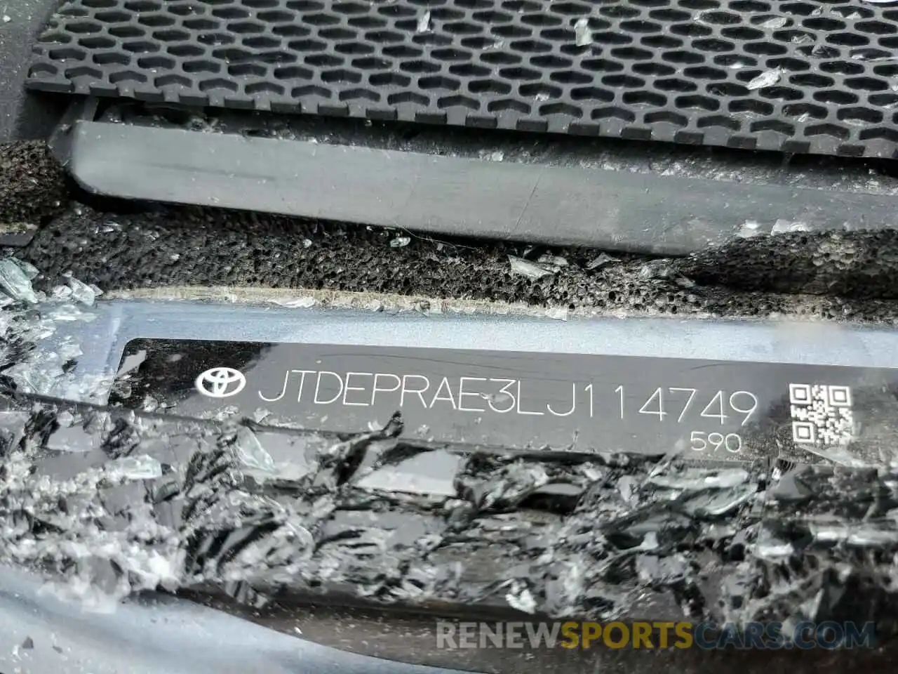 12 Photograph of a damaged car JTDEPRAE3LJ114749 TOYOTA COROLLA 2020