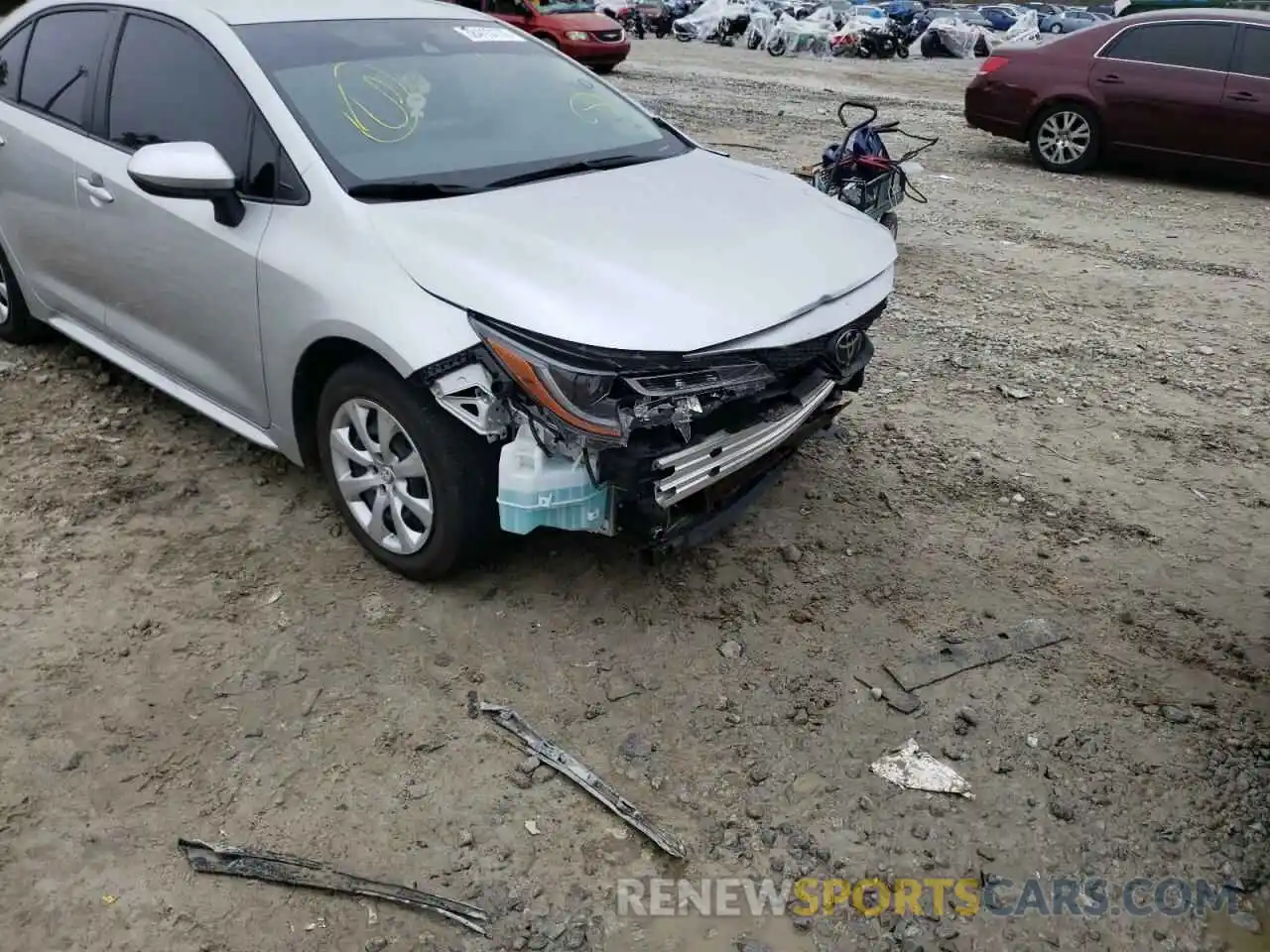 9 Photograph of a damaged car JTDEPRAE3LJ114931 TOYOTA COROLLA 2020