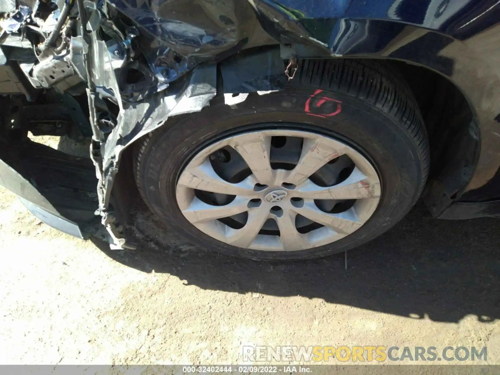 12 Photograph of a damaged car JTDEPRAE3LJ115450 TOYOTA COROLLA 2020