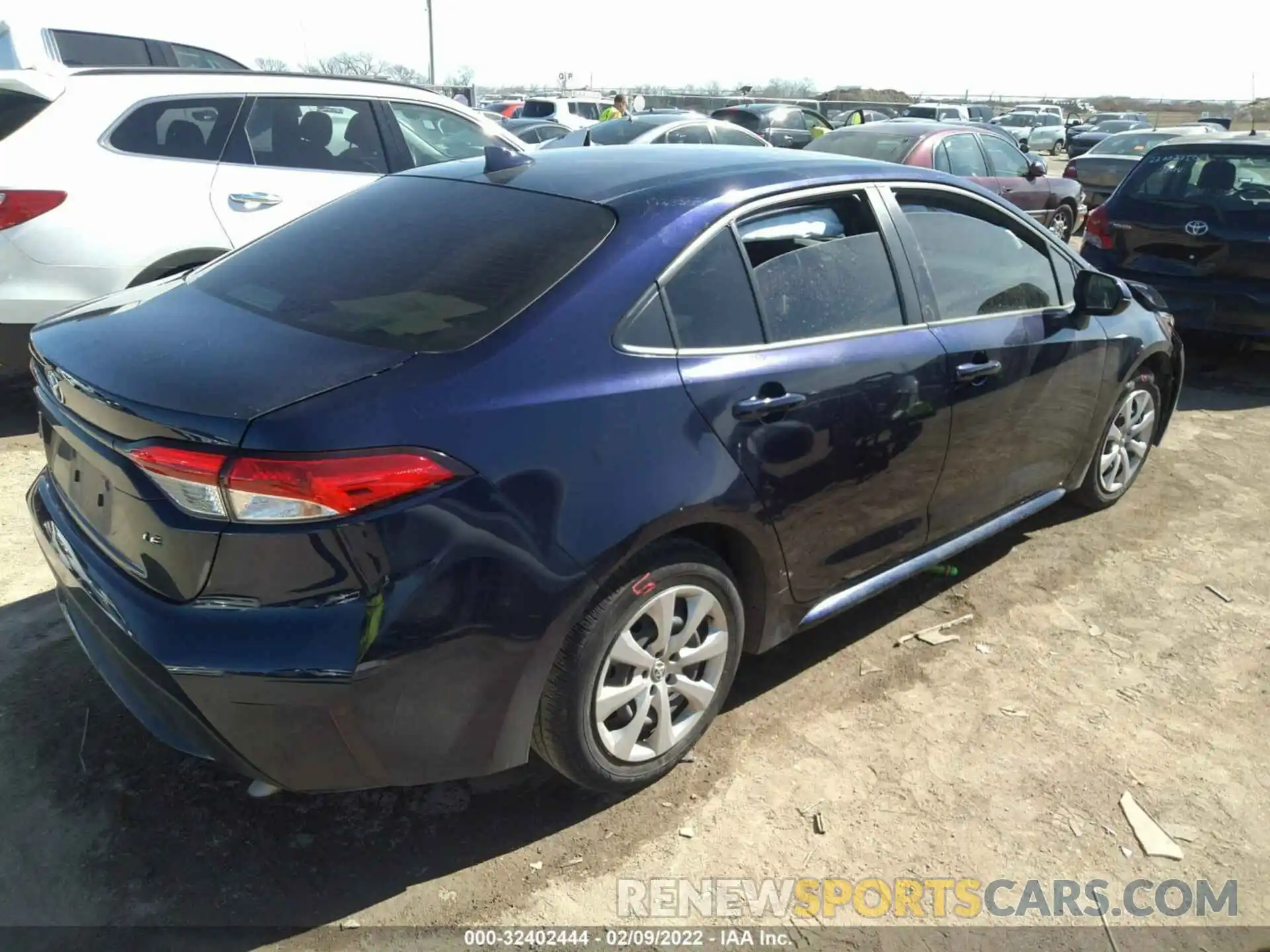 4 Photograph of a damaged car JTDEPRAE3LJ115450 TOYOTA COROLLA 2020