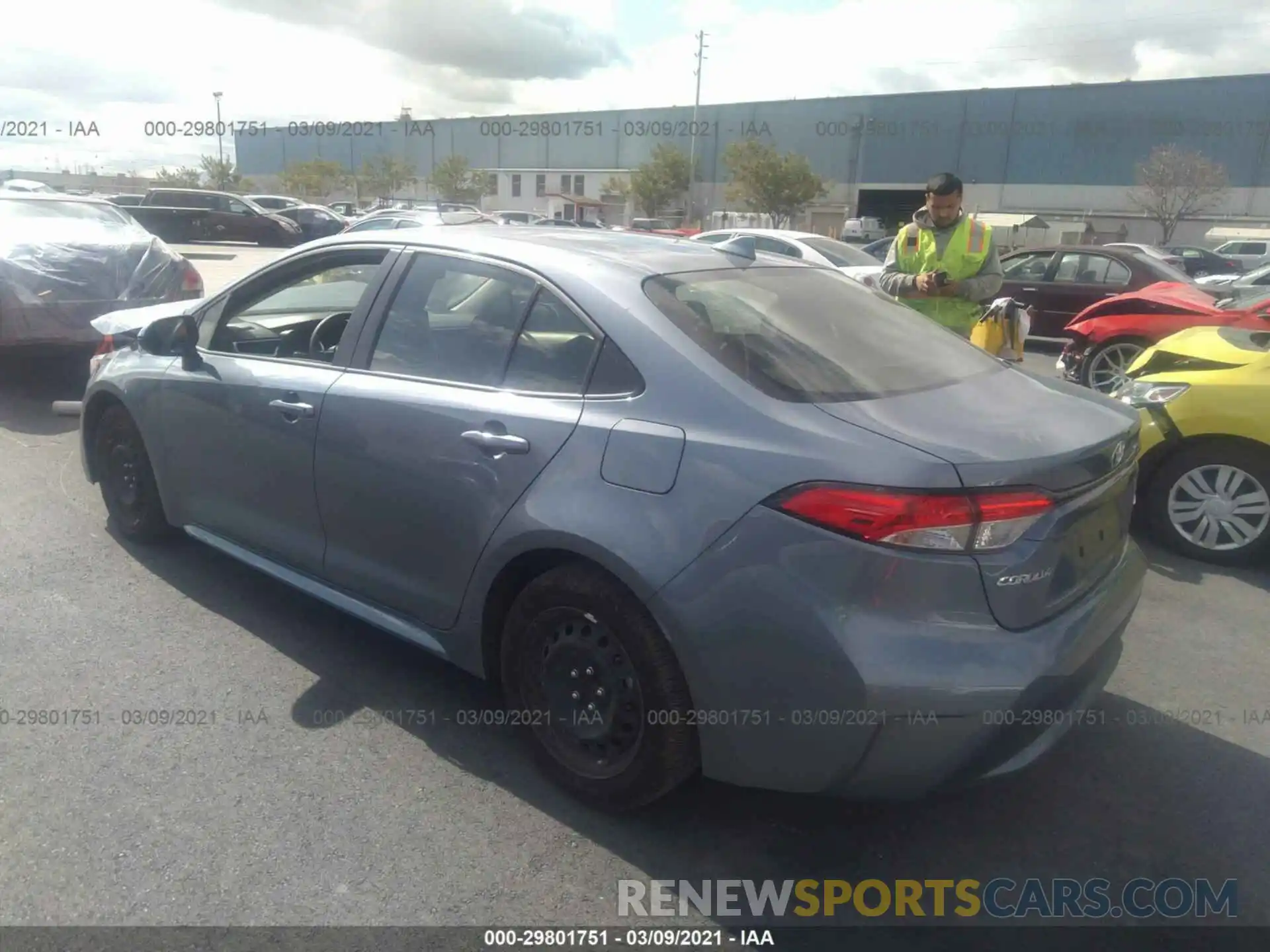 3 Photograph of a damaged car JTDEPRAE3LJ116369 TOYOTA COROLLA 2020