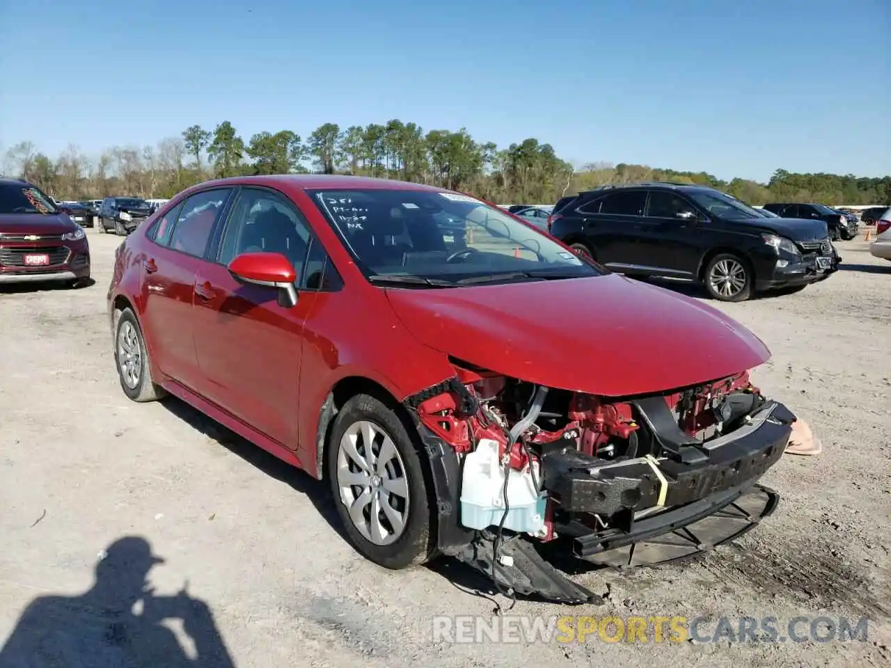 1 Photograph of a damaged car JTDEPRAE4LJ002722 TOYOTA COROLLA 2020