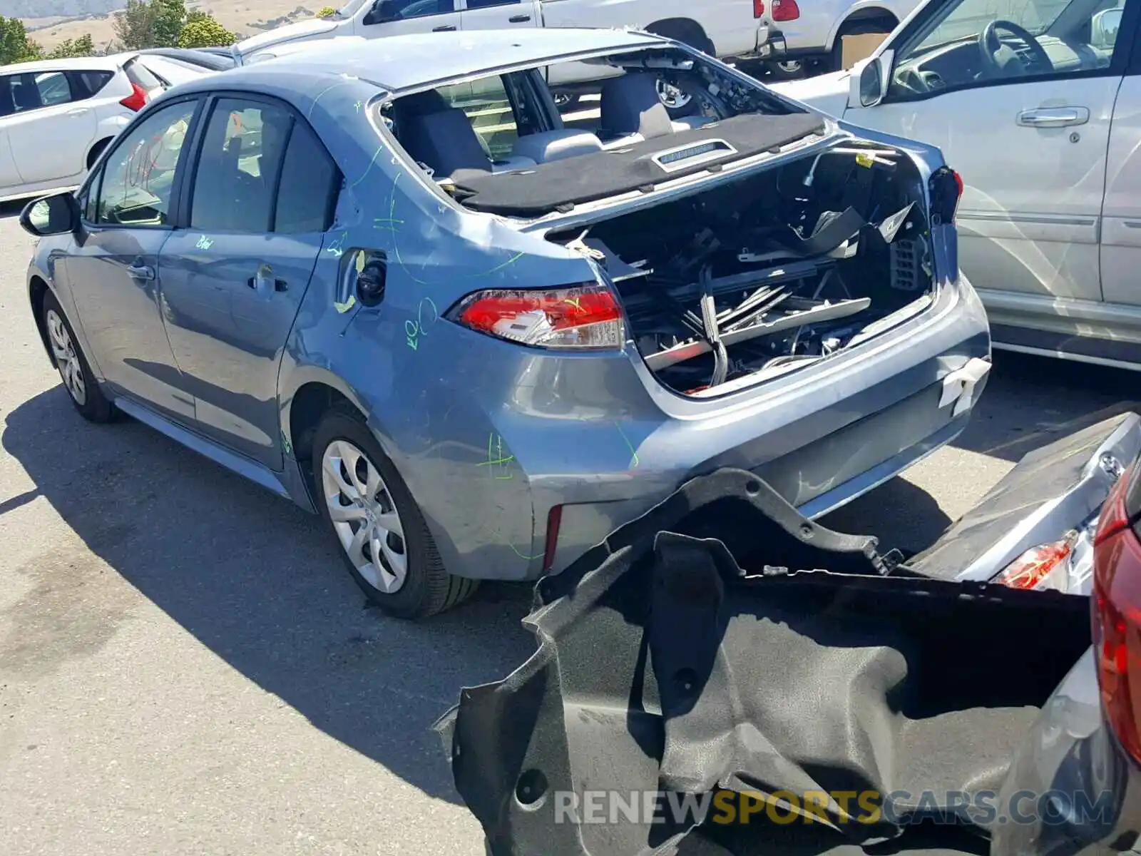 3 Photograph of a damaged car JTDEPRAE4LJ005992 TOYOTA COROLLA 2020