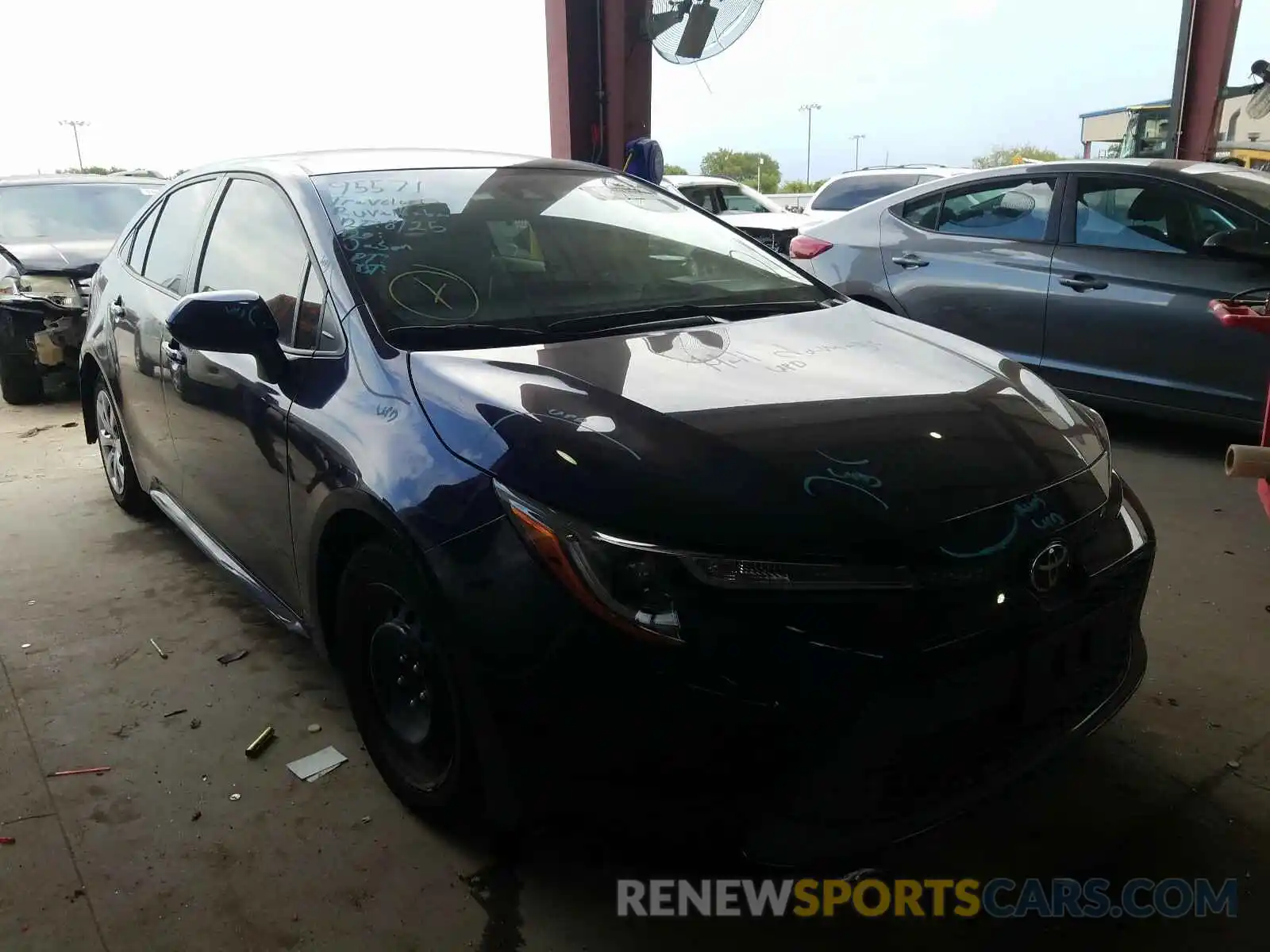 1 Photograph of a damaged car JTDEPRAE4LJ007600 TOYOTA COROLLA 2020