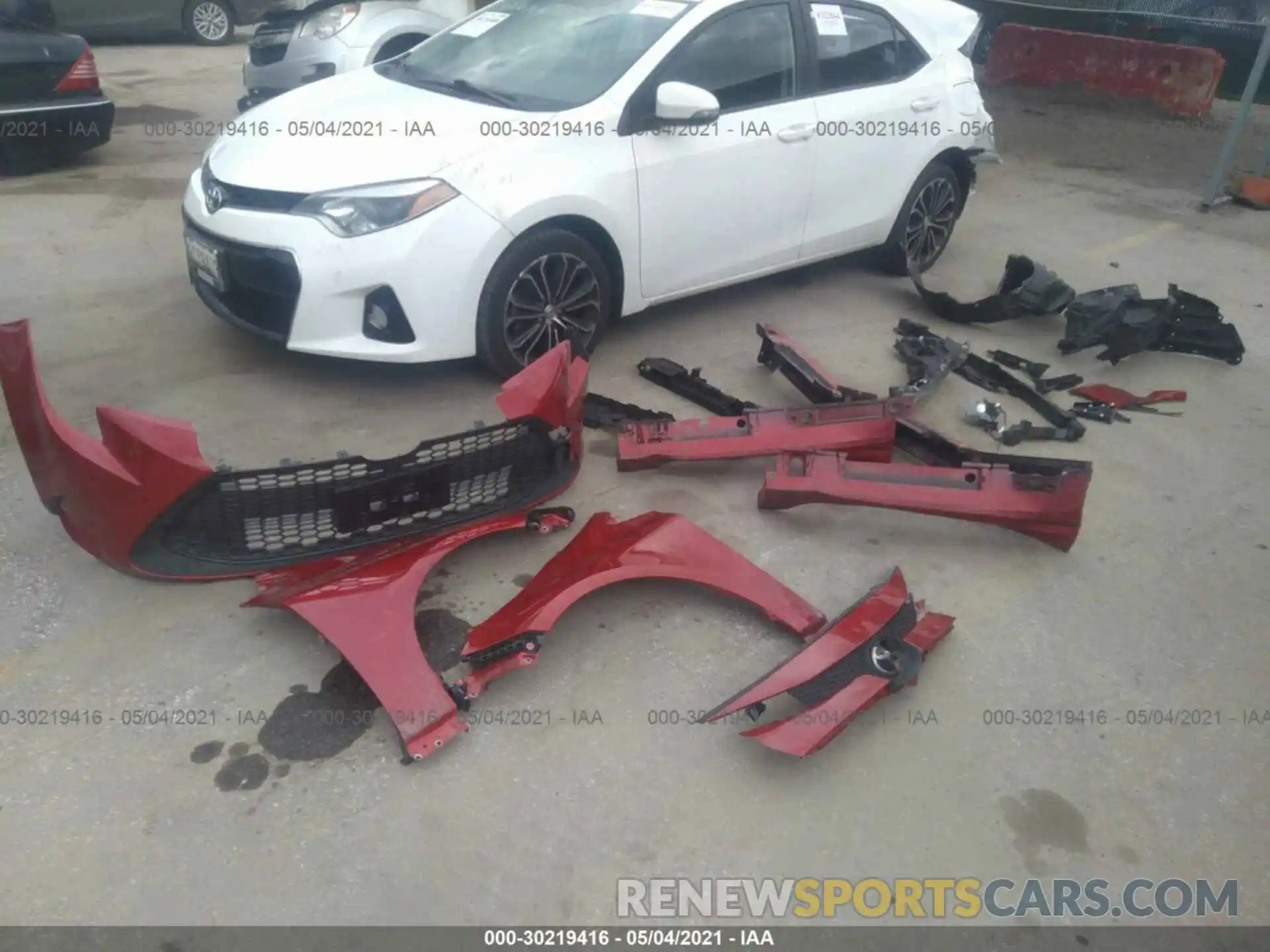 12 Photograph of a damaged car JTDEPRAE4LJ008763 TOYOTA COROLLA 2020