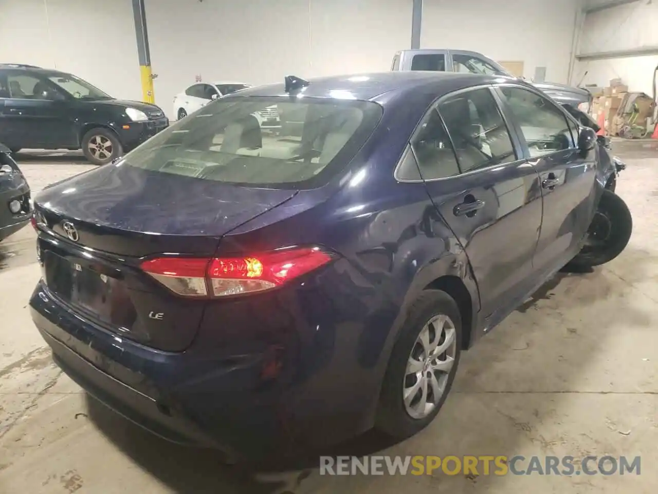 4 Photograph of a damaged car JTDEPRAE4LJ011369 TOYOTA COROLLA 2020