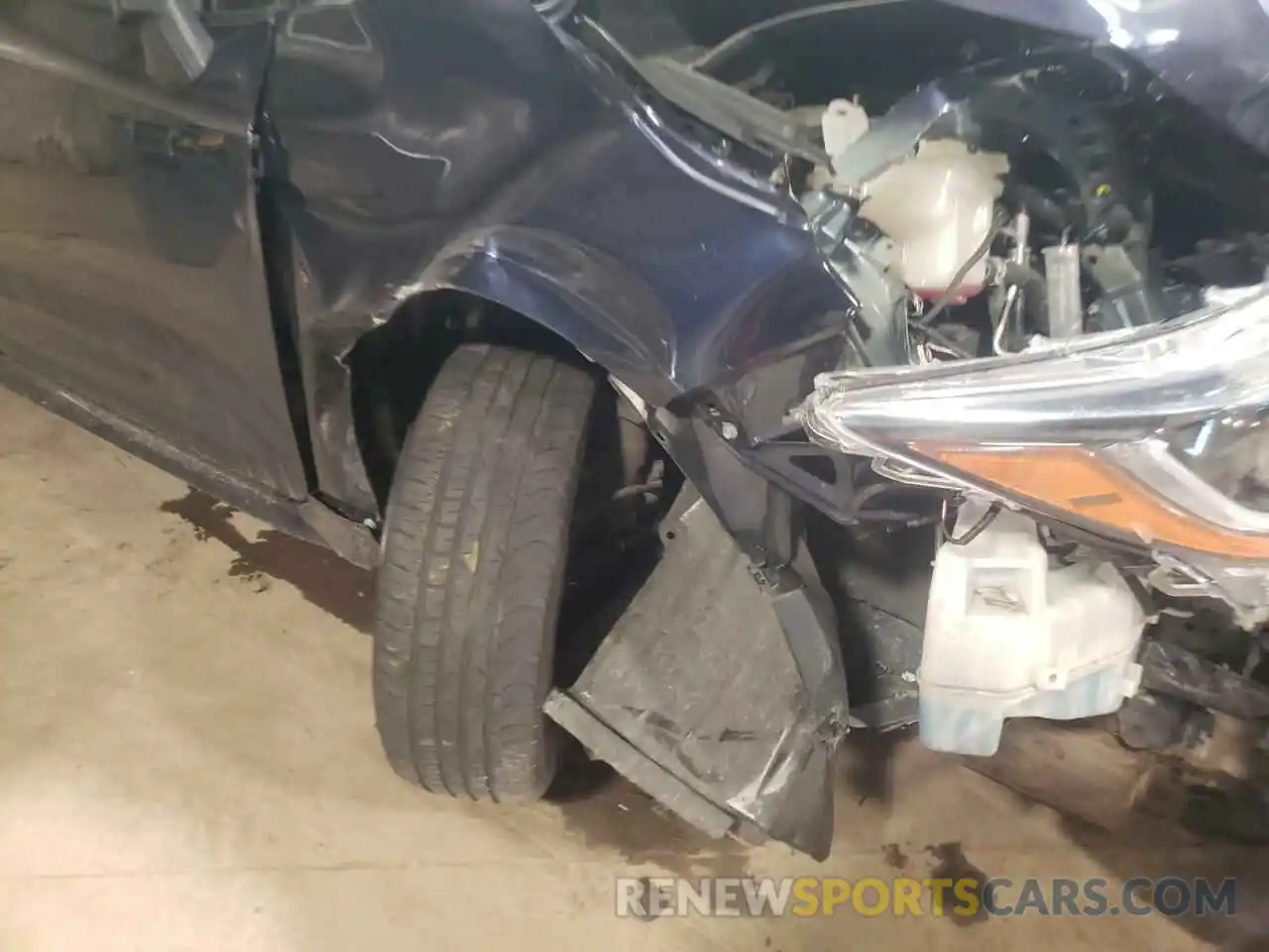 9 Photograph of a damaged car JTDEPRAE4LJ011369 TOYOTA COROLLA 2020