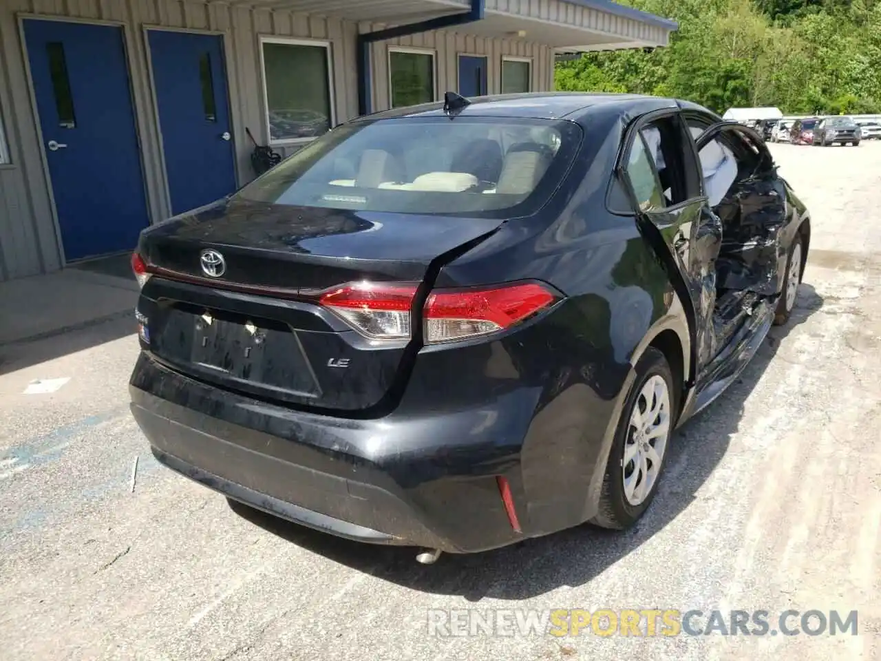 4 Photograph of a damaged car JTDEPRAE4LJ011887 TOYOTA COROLLA 2020