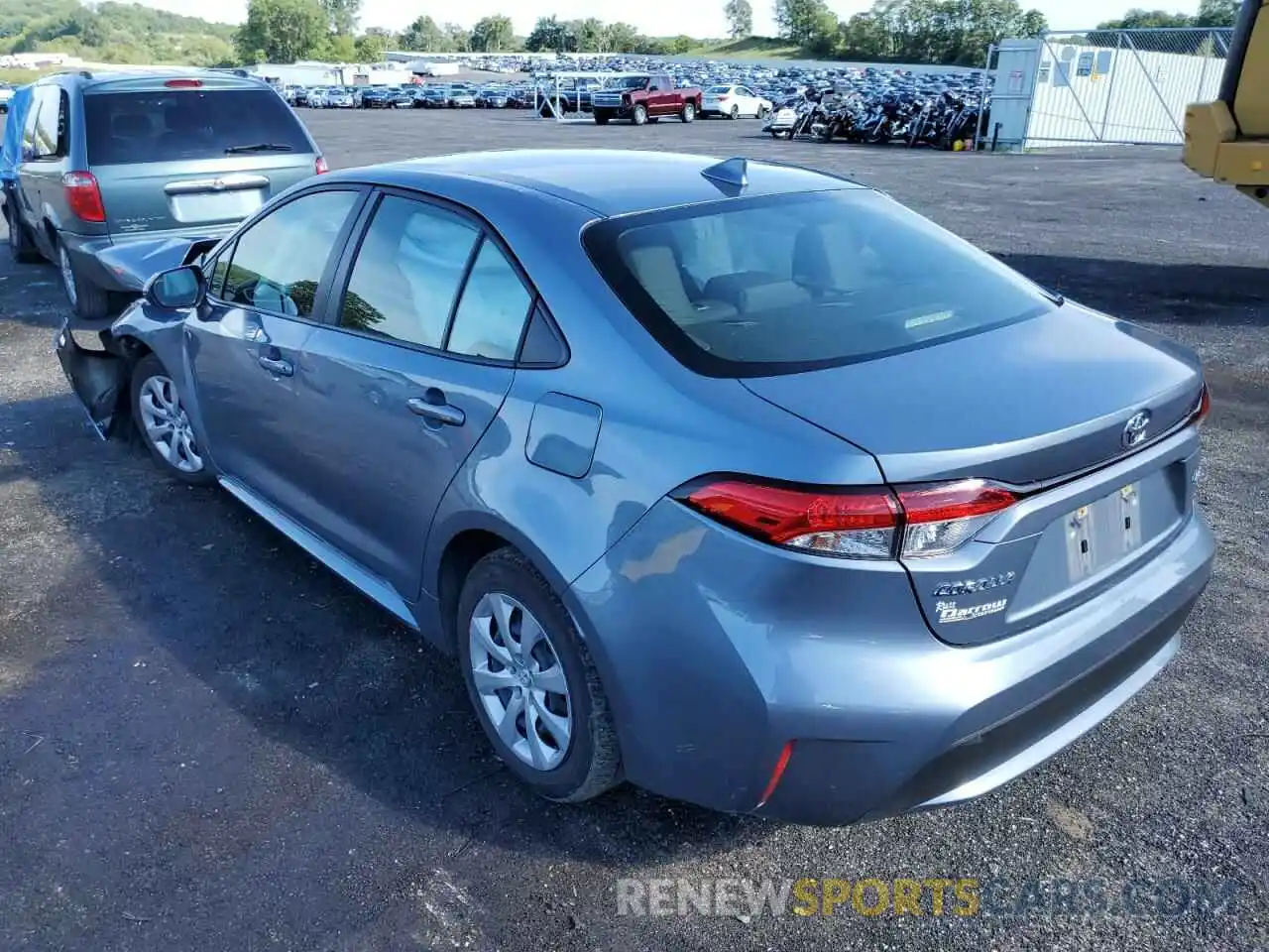 3 Photograph of a damaged car JTDEPRAE4LJ013316 TOYOTA COROLLA 2020