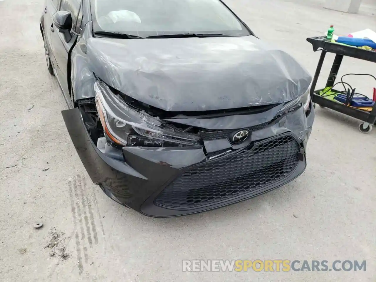 9 Photograph of a damaged car JTDEPRAE4LJ016992 TOYOTA COROLLA 2020