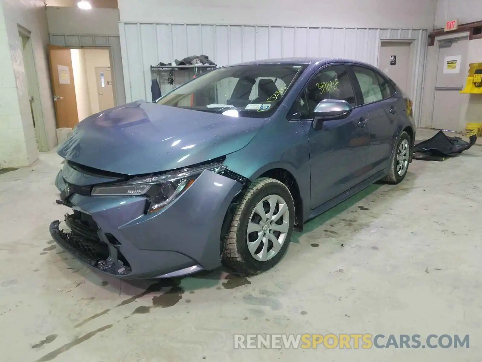 2 Photograph of a damaged car JTDEPRAE4LJ017852 TOYOTA COROLLA 2020