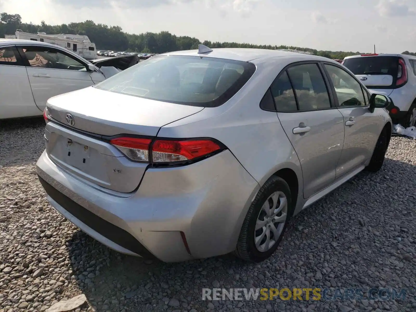 4 Photograph of a damaged car JTDEPRAE4LJ017964 TOYOTA COROLLA 2020