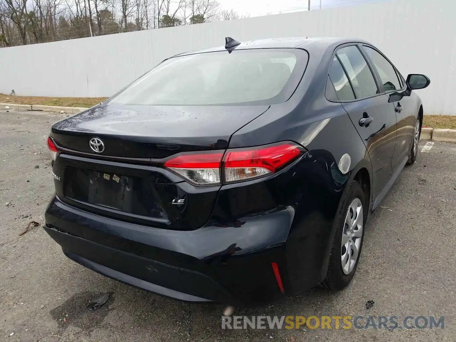 4 Photograph of a damaged car JTDEPRAE4LJ018435 TOYOTA COROLLA 2020